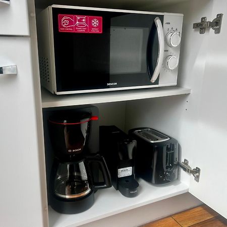 הוף Schoenes City-Apartment Im Zentrum Mit Balkon מראה חיצוני תמונה