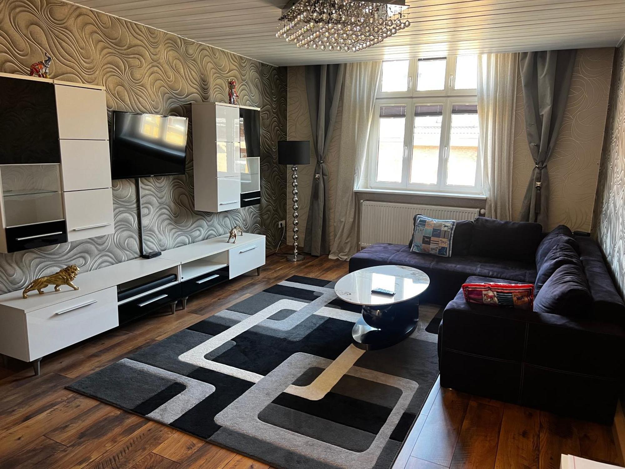 הוף Schoenes City-Apartment Im Zentrum Mit Balkon מראה חיצוני תמונה