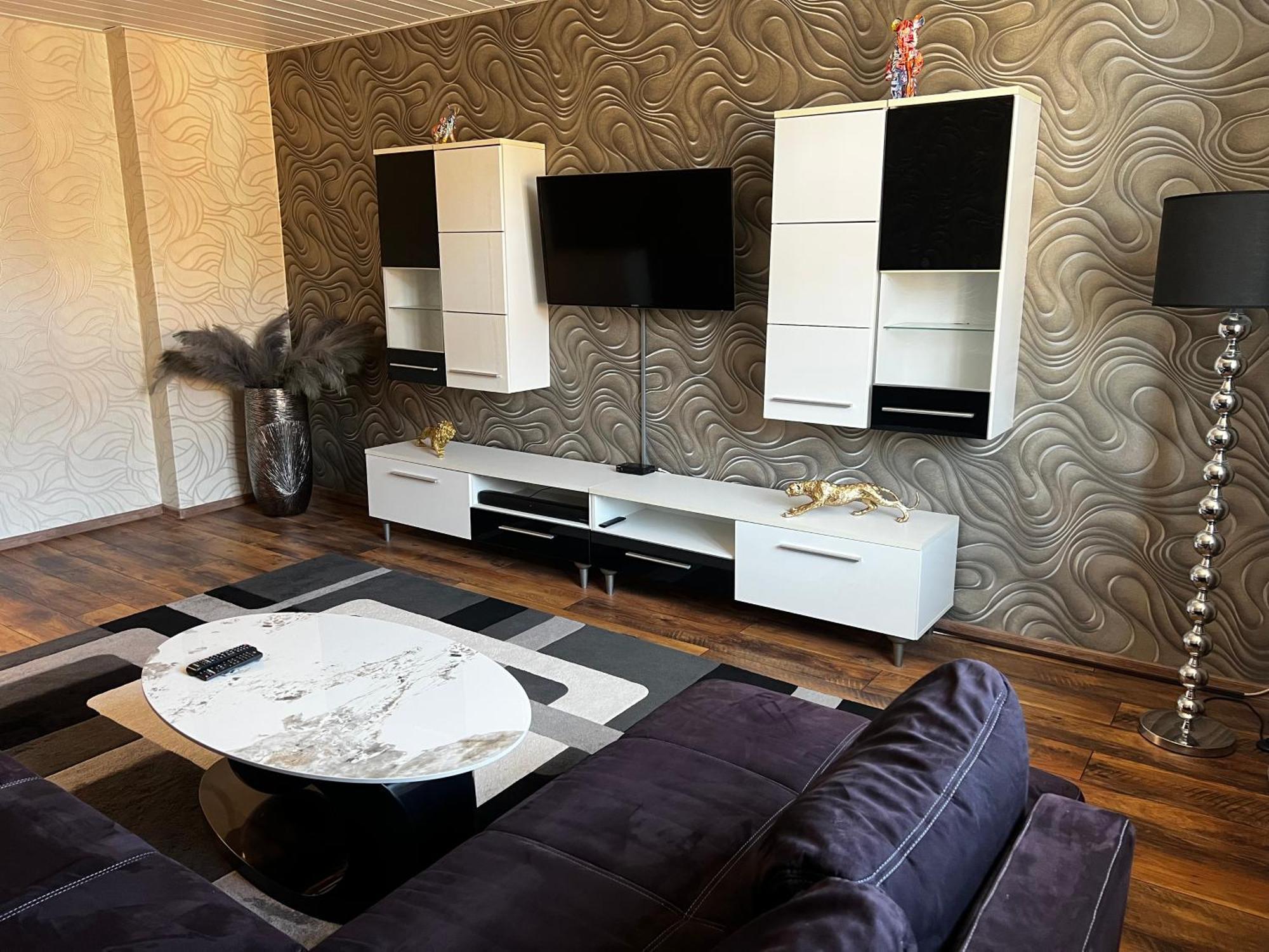 הוף Schoenes City-Apartment Im Zentrum Mit Balkon מראה חיצוני תמונה